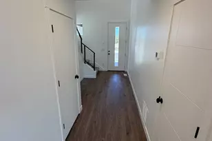 259 W Fushion Ln, Draper, UT 84020 - Photo 3