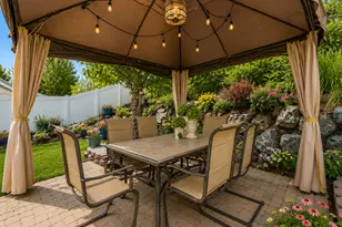 8651 S Harvard Park Dr, Sandy, UT 84094 - Photo 7
