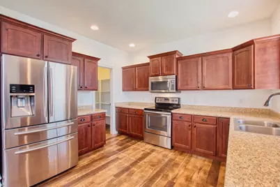 216 S Ranch Rd E, Grantsville, UT 84029 - Photo 9