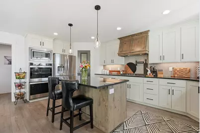 1027 W Seasons View Ct, Lehi, UT 84048 - Photo 15