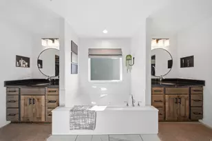 1027 W Seasons View Ct, Lehi, UT 84048 - Photo 19