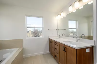 224 W Waterstone Cir #11, Murray, UT 84107 - Photo 13