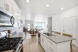 969 W Sunspear Dr, Saratoga Springs, UT 84045 - Photo 11