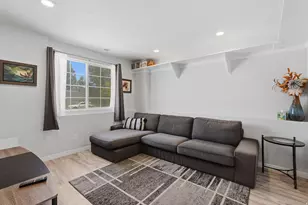 5335 S 4250 W, Roy, UT 84067 - Photo 19