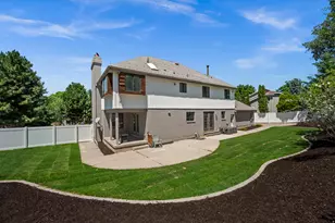 8065 S Over Hill Circle, Cottonwood Heights, UT 84121 - Photo 33