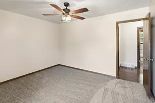 5935 S 1075 E, South Ogden, UT 84405 - Photo 23