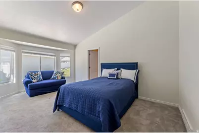 12442 S Saquamish St #210, Riverton, UT 84096 - Photo 9