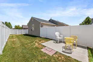 12442 S Saquamish St, Riverton, UT 84096 - Photo 3