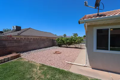1740 Tamarisk Dr, Santa Clara, UT 84765 - Photo 67
