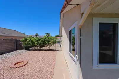 1740 Tamarisk Dr, Santa Clara, UT 84765 - Photo 65