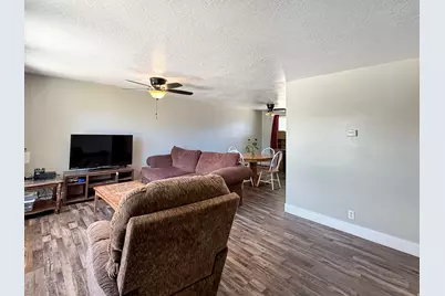 456 W 1550 N, Sunset, UT 84015 - Photo 3