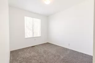 4227 W 5600 S, Roy, UT 84067 - Photo 15