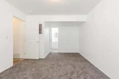 4227 W 5600 S, Roy, UT 84067 - Photo 19