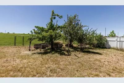 4227 W 5600 S, Roy, UT 84067 - Photo 31