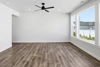 1386 S 240 W #40, Tremonton, UT 84337 - Photo 5