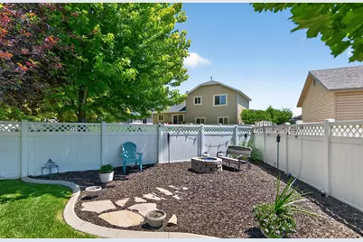 2561 W 1650 N, Lehi, UT 84043 - Photo 31