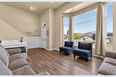 2561 W 1650 N, Lehi, UT 84043 - Photo 3