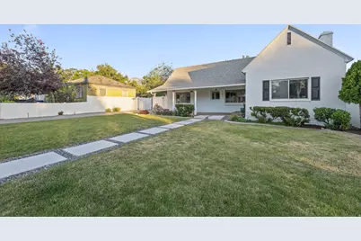 2180 E 2700 S, Salt Lake City, UT 84109 - Photo 3