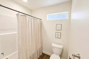 1046 N Summit View Dr W, Harrisville, UT 84404 - Photo 9