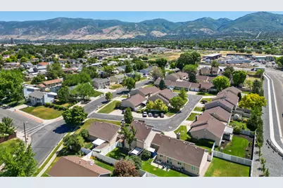 1962 S 1190 W, Woods Cross, UT 84087 - Photo 25