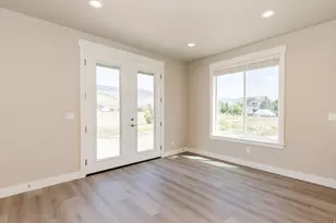 518 N 510 E, Smithfield, UT 84335 - Photo 15