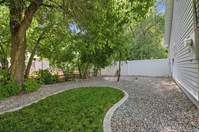 375 S 100 E, Logan, UT 84321 - Photo 23