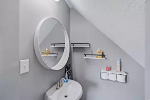 375 S 100 E, Logan, UT 84321 - Photo 15