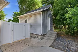 375 S 100 E, Logan, UT 84321 - Photo 17