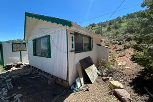 1039 Lewis Dr, Tabiona, UT 84072 - Photo 9