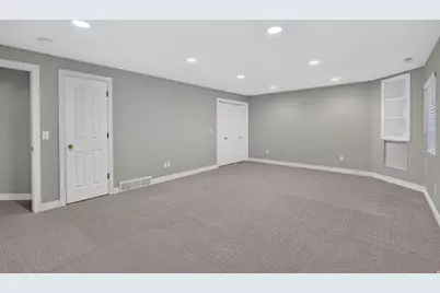 333 E Rosewood Park Ln, Draper, UT 84020 - Photo 41