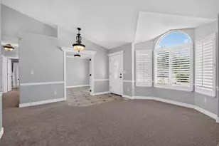 333 E Rosewood Park Ln, Draper, UT 84020 - Photo 9