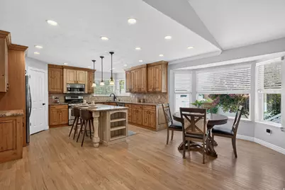333 E Rosewood Park Ln, Draper, UT 84020 - Photo 13