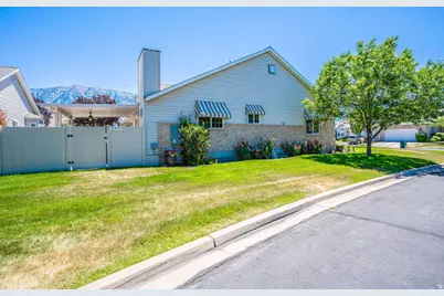 365 E 290 N, Orem, UT 84057 - Photo 51