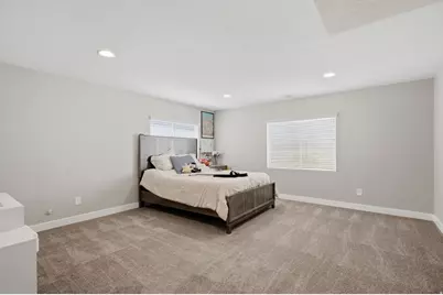 7139 W Hawk View Way S, West Valley, UT 84081 - Photo 31