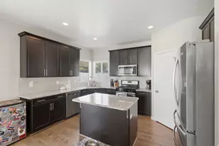 7139 W Hawk View Way S, West Valley, UT 84081 - Photo 11