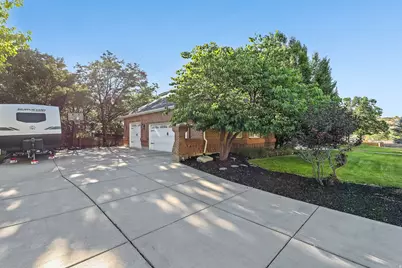 10664 S Trailridge Cir, Sandy, UT 84092 - Photo 69