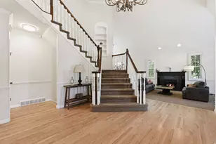 10664 S Trailridge Circle, Sandy, UT 84092 - Photo 9