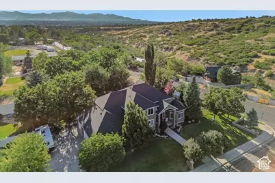 10664 S Trailridge Cir, Sandy, UT 84092 - Photo 101