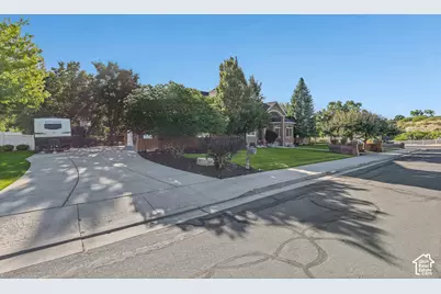 10664 S Trailridge Cir, Sandy, UT 84092 - Photo 97