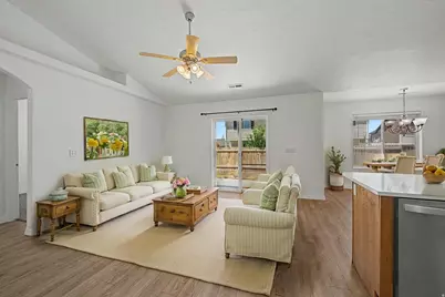436 W 2075 N, Cedar City, UT 84721 - Photo 5