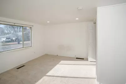 486 15th St, Ogden, UT 84404 - Photo 13