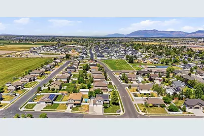 3538 W 2400 S, Syracuse, UT 84075 - Photo 43