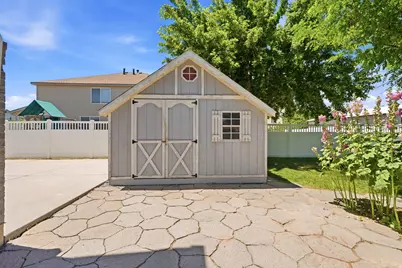 3538 W 2400 S, Syracuse, UT 84075 - Photo 37