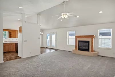 923 N 350 W, Logan, UT 84321 - Photo 7