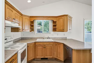 923 N 350 W, Logan, UT 84321 - Photo 3