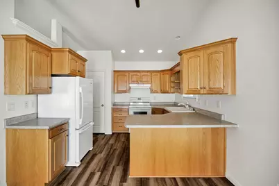 923 N 350 W, Logan, UT 84321 - Photo 5