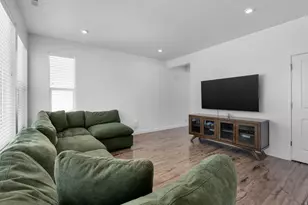 703 W 950 S, Springville, UT 84663 - Photo 9
