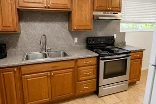 2540 S 700 E, Salt Lake City, UT 84106 - Photo 3