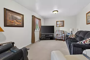 866 N 325 W, Kaysville, UT 84037 - Photo 9