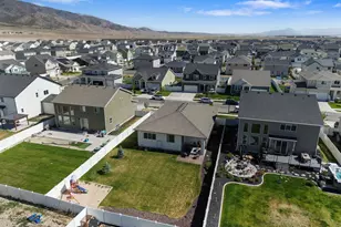1851 E Chukar Dr N, Eagle Mountain, UT 84005 - Photo 47